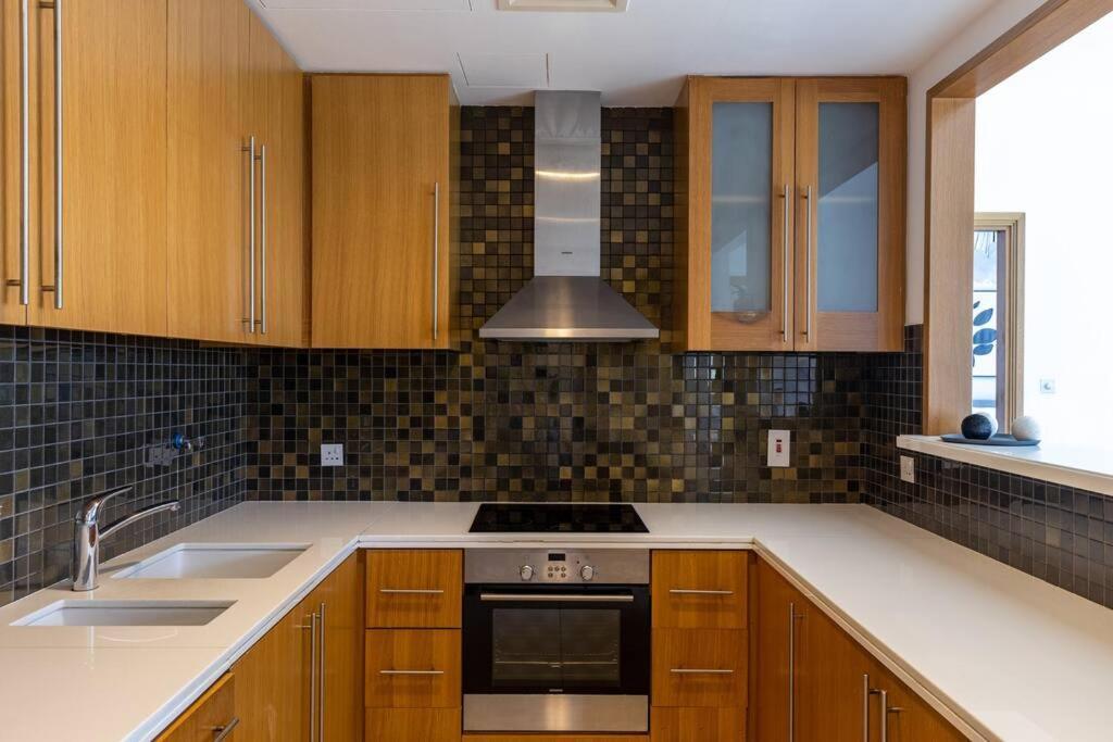 Dubai Marina, Two Bedrooms Apartment With Full Marina View Extérieur photo