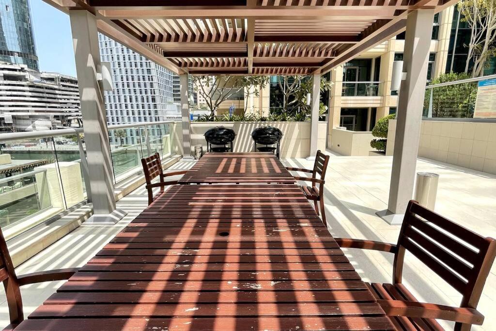 Dubai Marina, Two Bedrooms Apartment With Full Marina View Extérieur photo